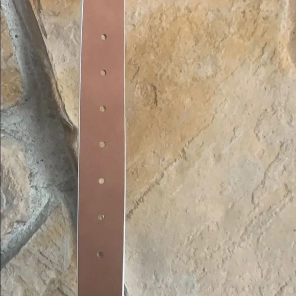 A New Day White Mother of Pearl Buckle Belt - Picture 8 of 9